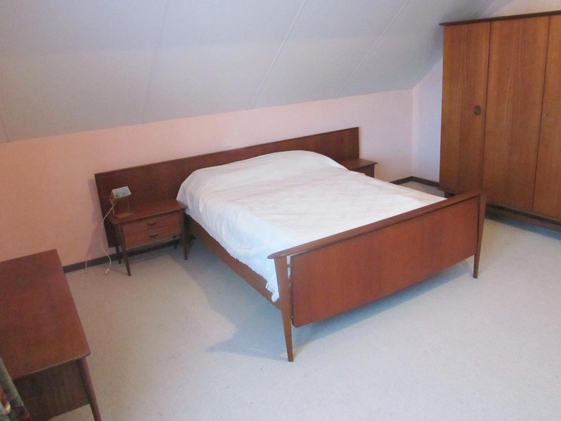 Original rare and complete vintage bedroom in teak wood designed ...