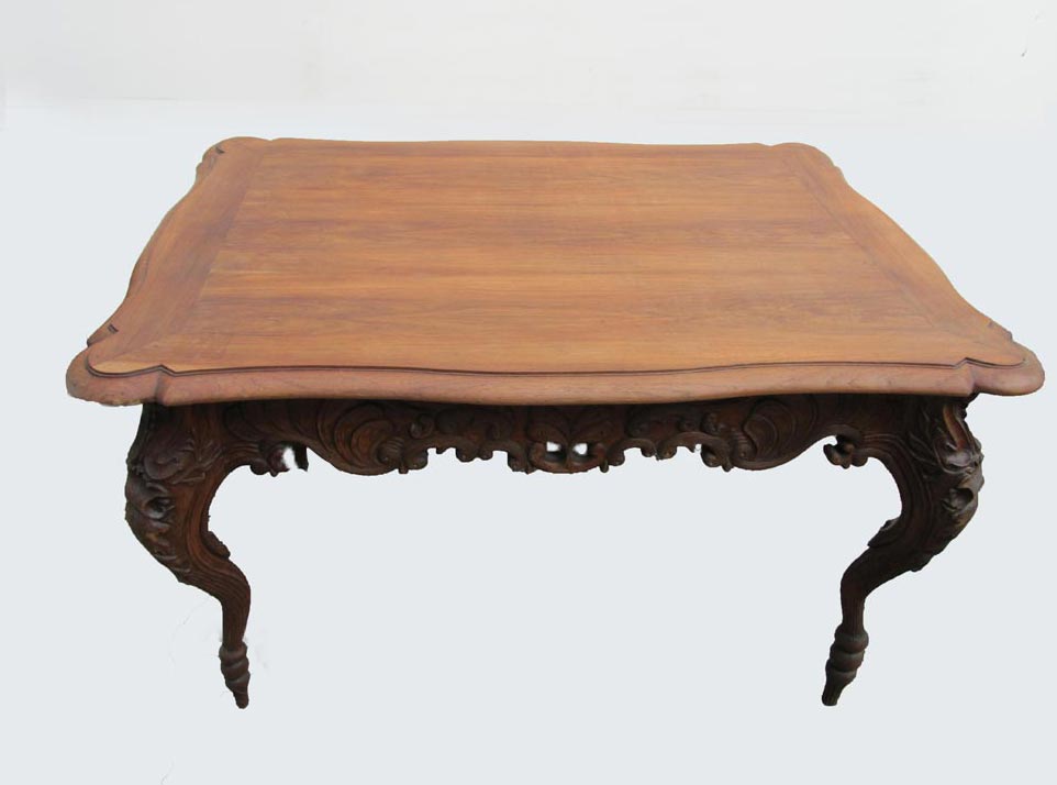 Kust Wissen Impressionisme Antieke bewerkte houten tafel / Antique handcarved wooden table