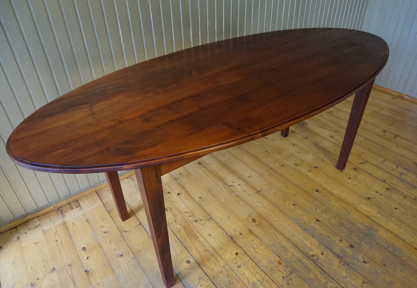 Hedendaags VERKOCHT: Ovalen tafel van massief hout, eettafel ovaal EN-04