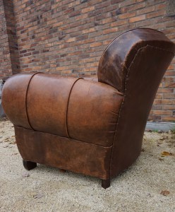 French-leather-art-deco-club-chair-vintage-distressed-fauteuil-lederen