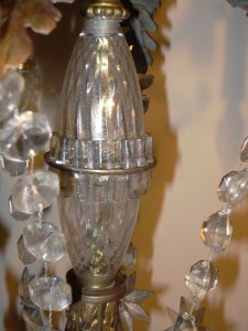 Antieke Franse bronzen, kristallen Empire Kroonluchter, antique bronze crystal figural dragonEmpire chandelier