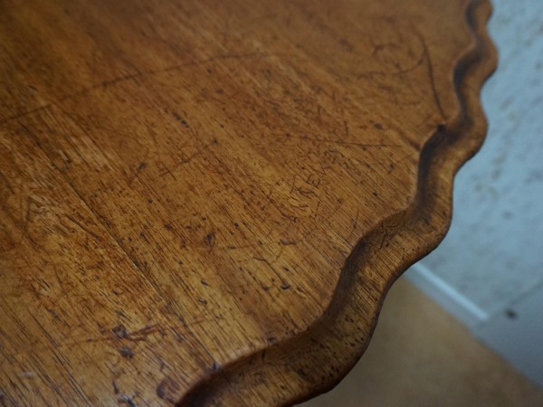 round-mahogany-dining-side-table-antique-scalloped-edge-mahonie-ronde-tafel-eettafel-biedermeier_4