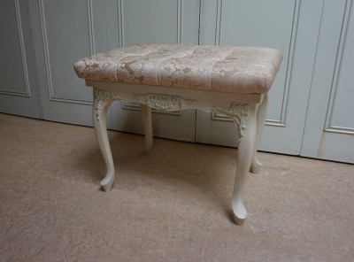 vintage-folding-shoe-stool-bench-Louis-XV-style-uitklapbare-schoenenkruk-00001